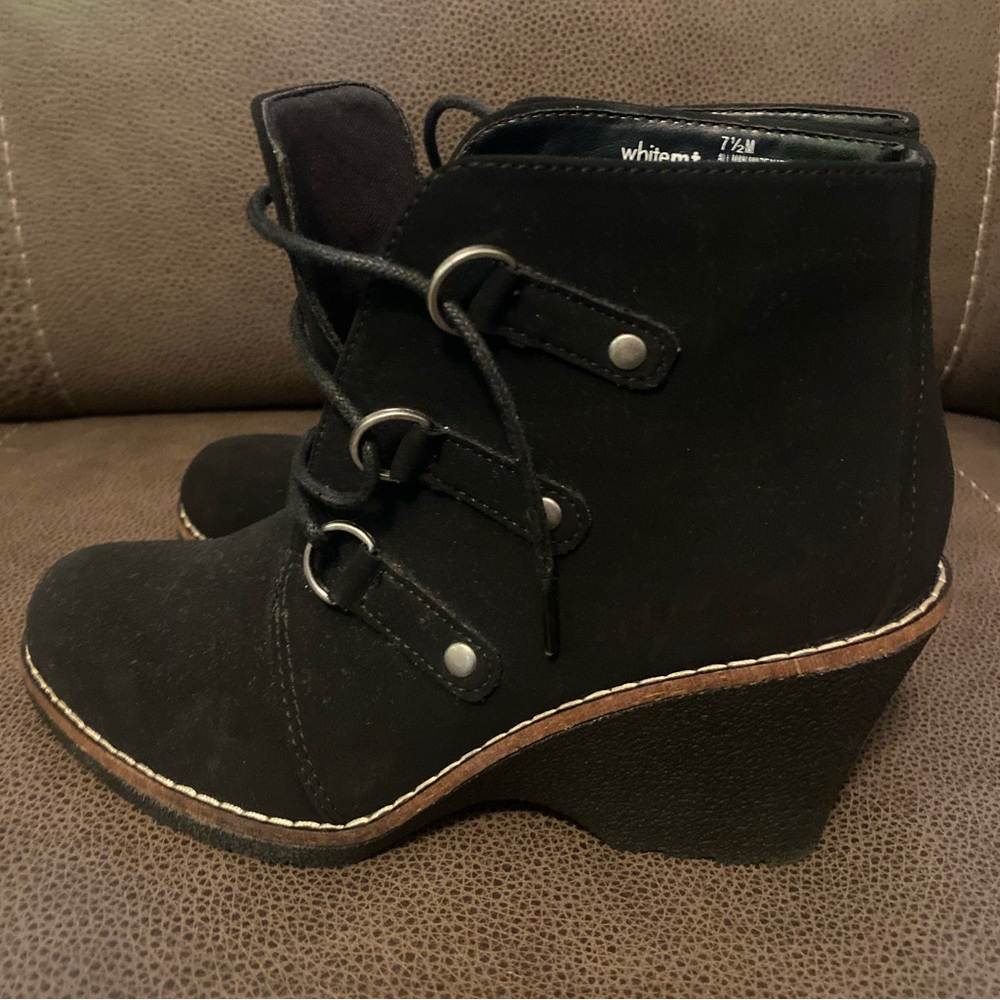 White Mountain Suede Booties